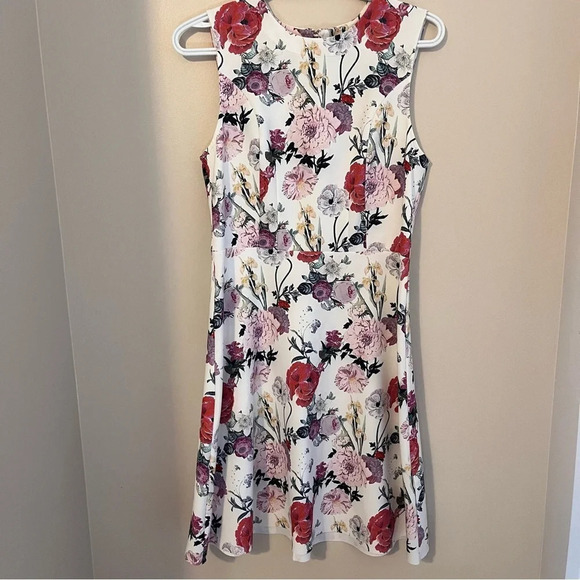Icone at Simons Floral Dress - Picture 1 of 5